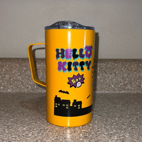 Hello kitty hydro flask - Picture 2 of 4